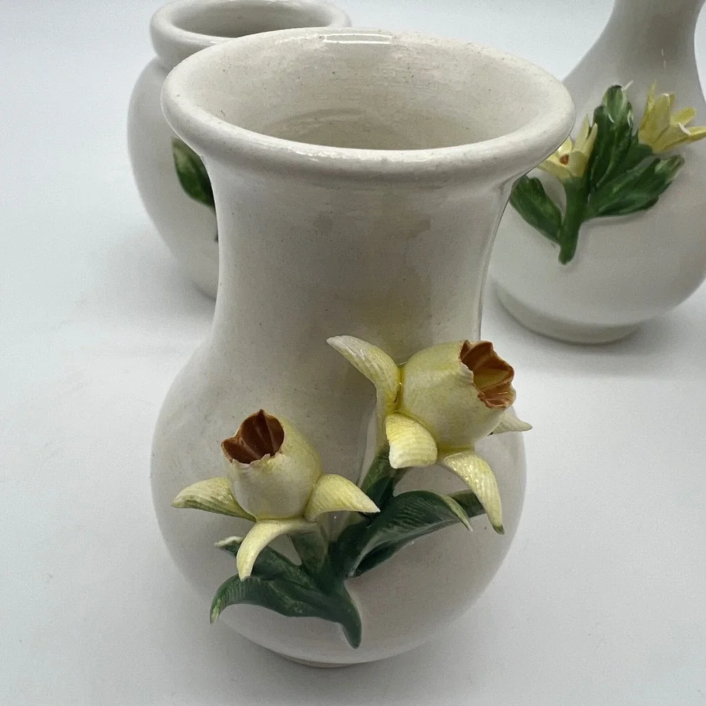 VTG L'Atelier Italy Miniature Porcelain Floral Bud Vases Set of 5 Hand Painted